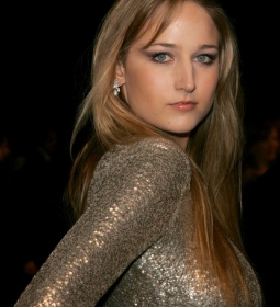 leeleesobieski redcarpet cleavage blonde 05